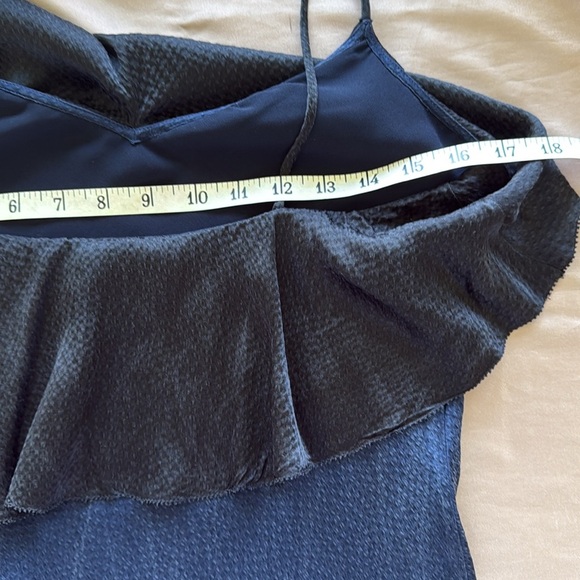 DvF Diane von Furstenberg Popover Tiered Navy Blue & Black Hammered Silk Dress - Picture 2 of 16